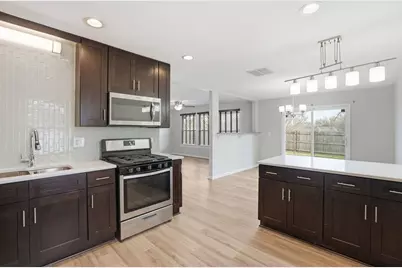 221 Davis Lane, Bolingbrook, IL 60440 - Photo 6