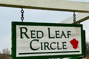 10400 Red Leaf Circle, Lakewood, IL 60014 - Photo 4