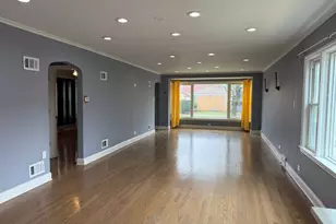 8201 S Homan Ave, Chicago, IL 60652 - Photo 4