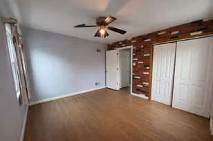 8201 S Homan Ave, Chicago, IL 60652 - Photo 10