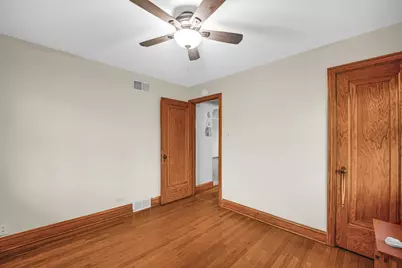 5235 S Monitor Avenue, Chicago, IL 60638 - Photo 16