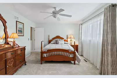 573 Shorely Drive, Barrington, IL 60010 - Photo 12