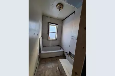 11130 S Eggleston Avenue, Chicago, IL 60628 - Photo 20