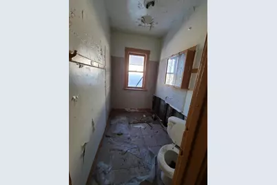 11130 S Eggleston Avenue, Chicago, IL 60628 - Photo 8