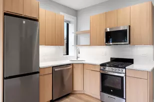 1546 W Jonquil Terrace, Chicago, IL 60626 - Photo 2