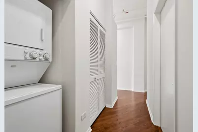 950 W Monroe Street #809, Chicago, IL 60607 - Photo 16