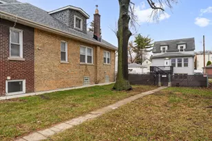 1245 Kenilworth Ave, Berwyn, IL 60402 - Photo 26