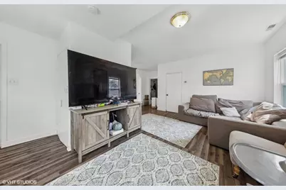 [Address not provided], Berwyn, IL 60402 - Photo 4