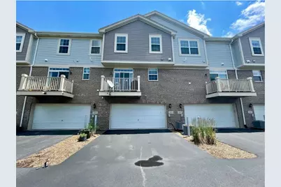 2889 Henley Lane, Naperville, IL 60540 - Photo 2