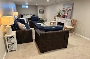 22 Audrey Ln, Mount Prospect, IL 60056 - Photo 16