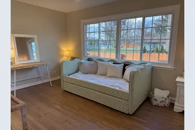 22 Audrey Lane, Mount Prospect, IL 60056 - Photo 2