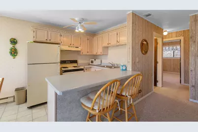 49 Oak Hill Colony #12, Fox Lake, IL 60020 - Photo 8