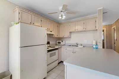 49 Oak Hill Colony #12, Fox Lake, IL 60020 - Photo 10