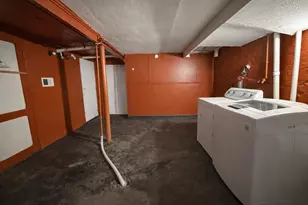 6733 S Maplewood Ave, Chicago, IL 60629 - Photo 32