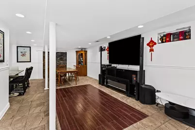 8653 N Merrill Street, Niles, IL 60714 - Photo 22