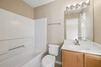 2326 Sunshine Lane, Aurora, IL 60503 - Photo 14