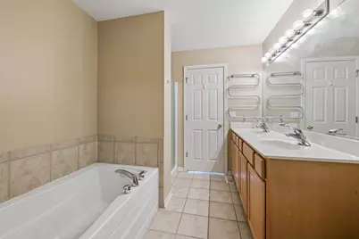 2326 Sunshine Lane, Aurora, IL 60503 - Photo 18