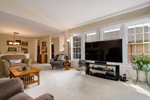 1327 Shagbark Ln, Wheaton, IL 60187 - Photo 6