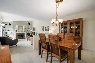 1327 Shagbark Ln, Wheaton, IL 60187 - Photo 8