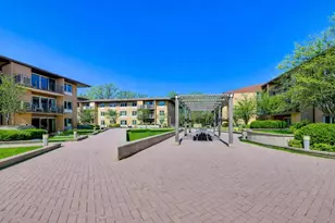 2460 W Talcott Rd, Park Ridge, IL 60068 - Photo 28