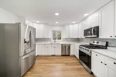 28W686 Townline Road, Warrenville, IL 60555 - Photo 14