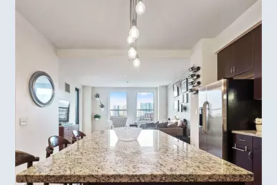 437 W Division Street #806, Chicago, IL 60610 - Photo 4