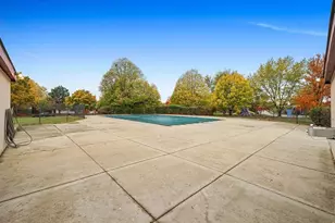 1463 Mercury Dr, Schaumburg, IL 60193 - Photo 30