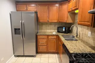 1463 Mercury Dr, Schaumburg, IL 60193 - Photo 8