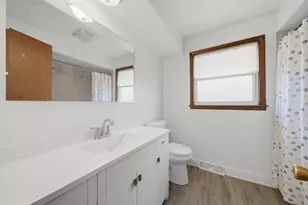 7705 W 80th Pl, Bridgeview, IL 60455 - Photo 14