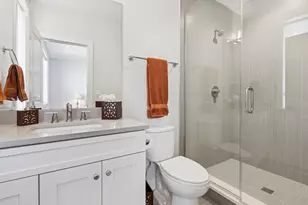 2341 W Roscoe St, Chicago, IL 60618 - Photo 28