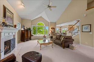 430 Alberosky Way, Batavia, IL 60510 - Photo 10
