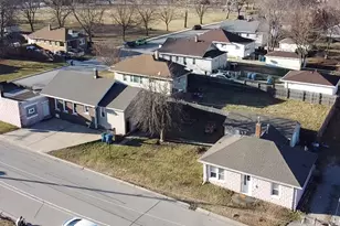 1900 N Center St, Crest Hill, IL 60403 - Photo 28