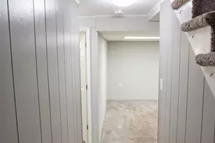 299 Beacon Blvd, Chicago Heights, IL 60411 - Photo 12