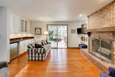 211 Woody Way, Oakwood Hills, IL 60013 - Photo 14