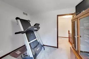 211 Woody Way, Oakwood Hills, IL 60013 - Photo 36