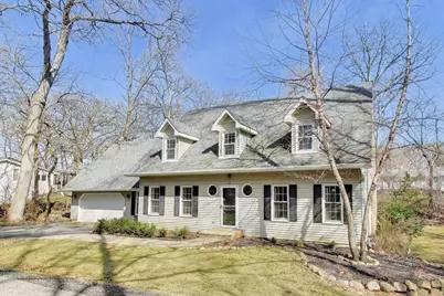 211 Woody Way, Oakwood Hills, IL 60013 - Photo 2