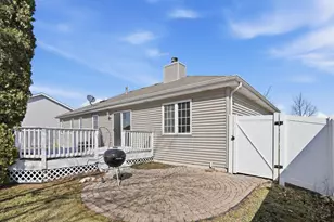 862 Berkshire Pl, Crete, IL 60417 - Photo 6