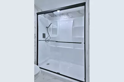 340 Somerset Drive, Streamwood, IL 60107 - Photo 34