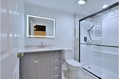 340 Somerset Drive, Streamwood, IL 60107 - Photo 32