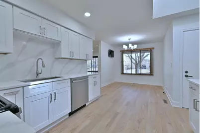 340 Somerset Drive, Streamwood, IL 60107 - Photo 20