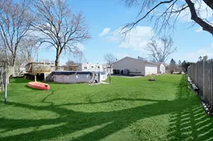 407 Butterfield Rd, North Aurora, IL 60542 - Photo 44