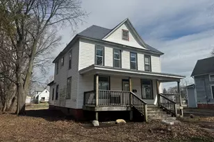 245 E Orleans Street E, Paxton, IL 60957 - Photo 2