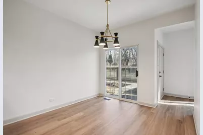 117 Braxton Lane, Aurora, IL 60504 - Photo 6