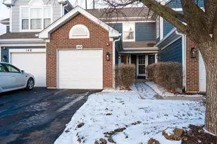 142 Kennebunk Ct, Glendale Heights, IL 60139 - Photo 2