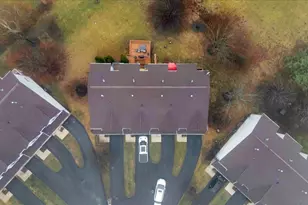 623 Southtowne Dr, Belvidere, IL 61008 - Photo 4