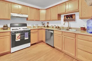 623 Southtowne Dr, Belvidere, IL 61008 - Photo 16