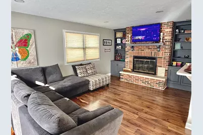 20010 S Pine Hill Road, Frankfort, IL 60423 - Photo 6