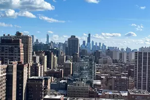 525 W Hawthorne Pl, Chicago, IL 60657 - Photo 24