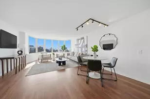 525 W Hawthorne Pl, Chicago, IL 60657 - Photo 6