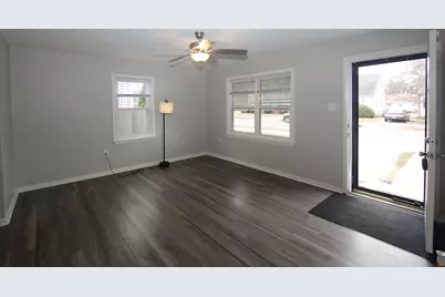 1355 Morgan Street, Joliet, IL 60436 - Photo 8